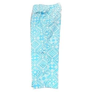 Loft Sky blue and white patterned capri pants. Cotton/ spandex. Size 8P.
